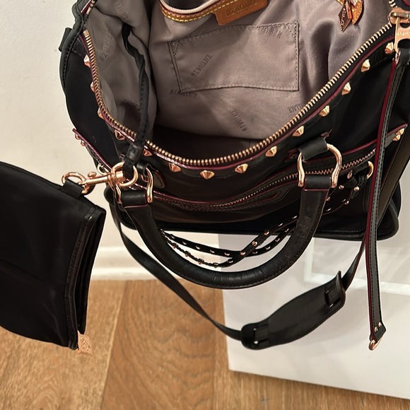 Ms Wallace studded shoulder bag - Picture 5 of 8